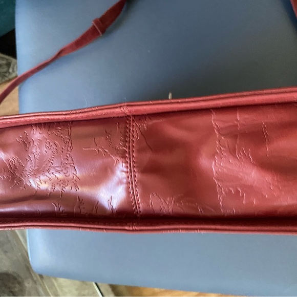 UO BDG Large Embossed Animal print bag ✨firm unless bundled✨ - Picture 5 of 8